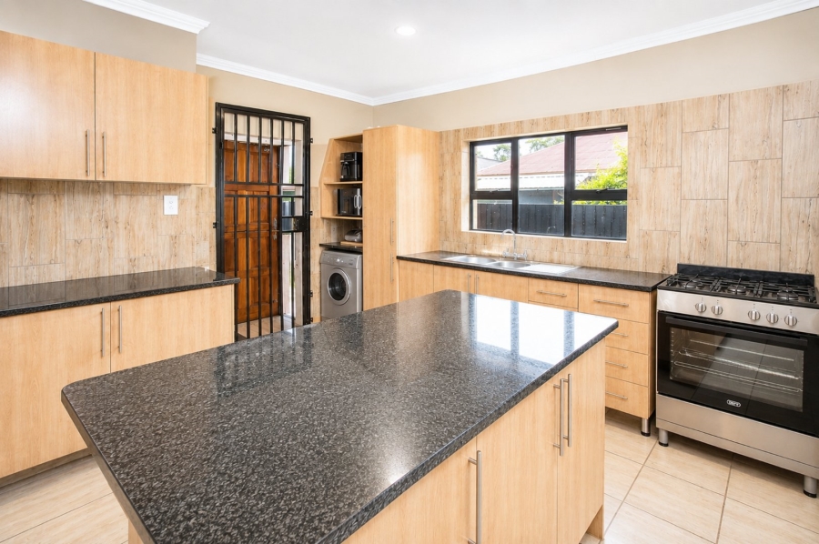 2 Bedroom Property for Sale in Melodie North West